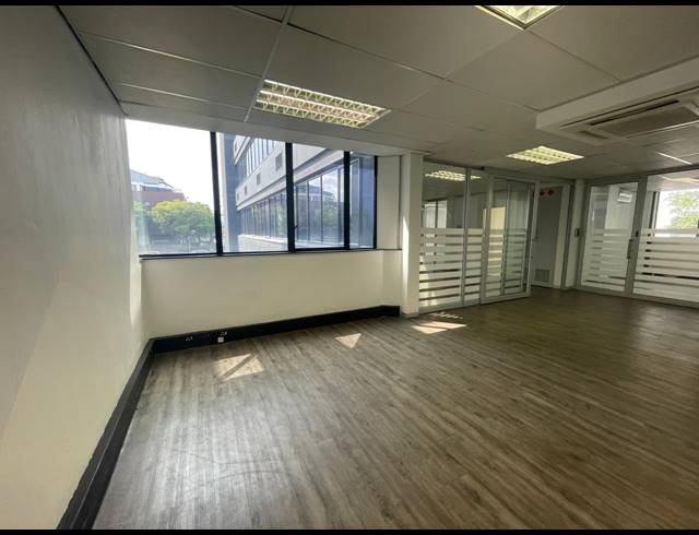 429M² OFFICE TO LET IN RIVONIA